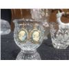 Image 5 : Decorative Mugs, Jewelry, Porcelain Unicorn, Glassware, Removable Sunflower Wall Stickers