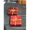 Image 4 : Christmas Decor, Collector Plates, Ornaments, and Holiday Items