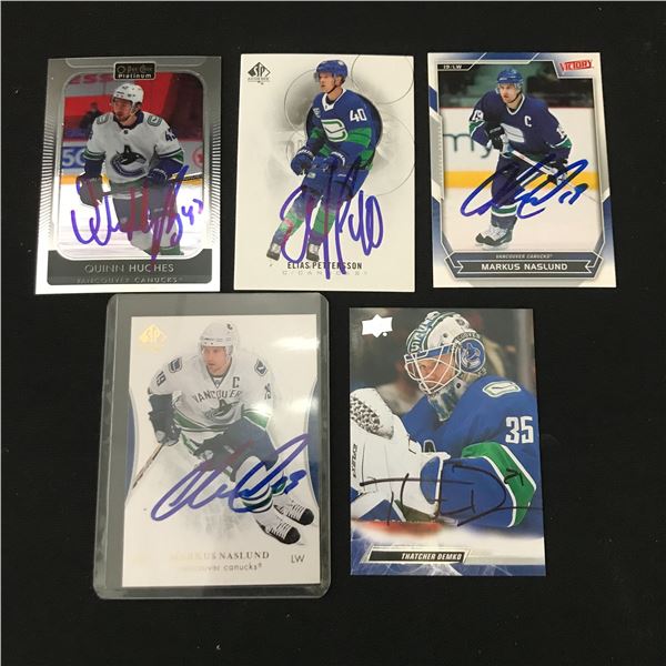 LOT OF 5 SIGNED VANCOUVER CANUCKS HOCKEY TRADING CARDS IN INDIVIDUAL SLEEVES