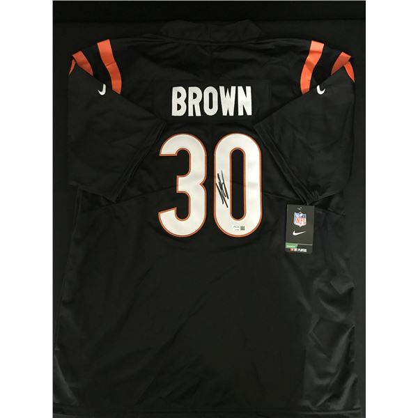 CHASE BROWN SIGNED CINCINATTI BENGALS CUSTOM JERSEY - ACE COA