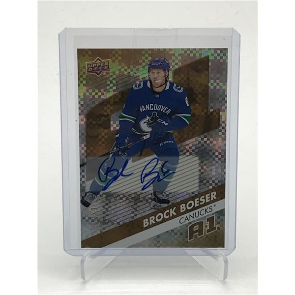 2017-18 UPPER DECK OVERTIME HOCKEY BROCK BOESER SIGNED TRADING CARD 1/3