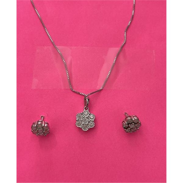 Father Stu Kathleen (Jacki Weaver) Jewelry Movie Props