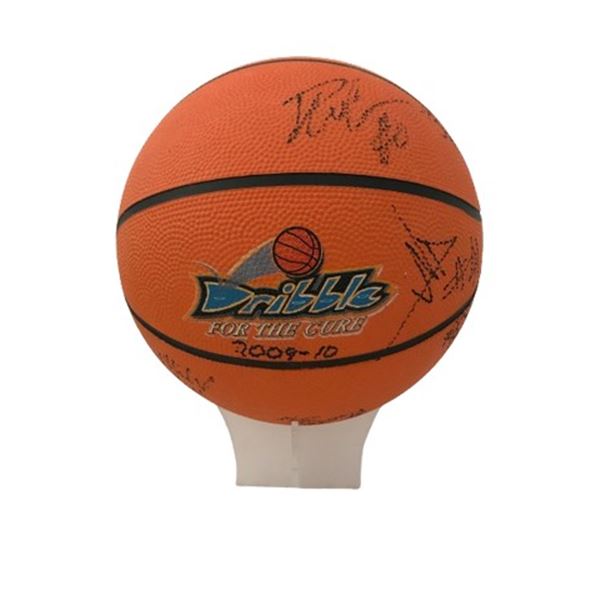 UCLA mens 2009 -2010 team signed basketball