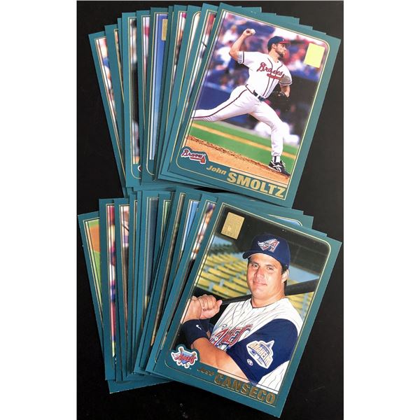 2001 TOPPS BASEBALL COLLECTION - 25 CARDS