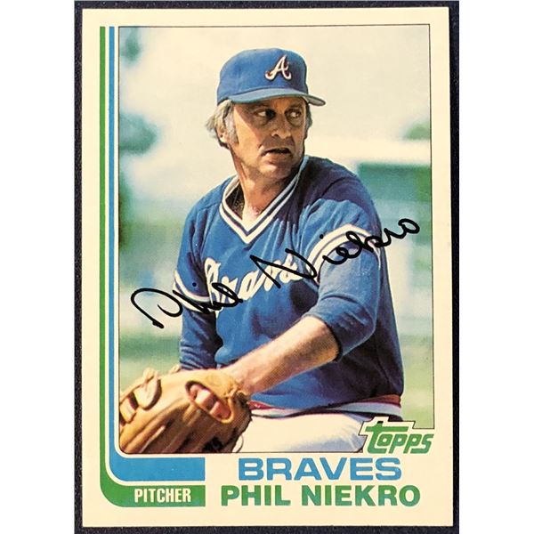 1982 TOPPS BASEBALL PHIL NIEKRO (HOF)