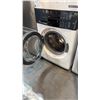 Image 3 : ELECTROLUX ELTE730CAW0 27-INCH ELECTRIC LAUNDRY TOWER, 5.1 CU.FT. WASHER, 8.0 CU.FT. DRYER, WHITE