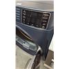 Image 3 : GE SMART FRONT LOAD STEAM WASHING APPLIANCE UNIT 28X32X39.75 INCHES