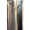 Image 4 : FRIGIDAIRE VARIABLE TEMPERATURE ZONE, CRISPSEAL PRODUCE PRESERVATION FRIDGE
