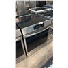 Image 1 : FRIGIDAIRE 30-INCH INDUCTION RANGE, STONE-BAKED PIZZA OVEN, TOTAL CONVECTION, STAINLESS