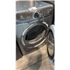 Image 2 : ELECTROLUX EFMC627UTT2 27-INCH FRONT LOAD ELECTRIC DRYER, 8.0 CU. FT., PREDICTIVE DRY, STEAM