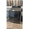 Image 1 : SAMSUNG DVE50A5405V/AC 27-INCH ELECTRIC DRYER, 7.4 CU. FT., SMARTTHINGS, STEAM, BLACK STAINLESS