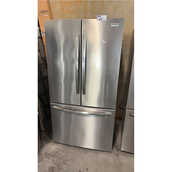 FRIGIDAIRE FRENCH DOOR REFRIGERATOR, 28.8 CU. FT., EVENTEMP, INTERNAL WATER DISPENSER