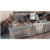Image 4 : KIRKLAND SIGNATURE 12-BURNER STONE ISLAND GRILL & GRIDDLE, 92", 304 STAINLESS STEEL