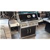 Image 1 : NAPOLEON ROGUE SERIES PREMIUM OUTDOOR CART GAS GRILL BLACK ENAMEL STAINLESS ACCENTS