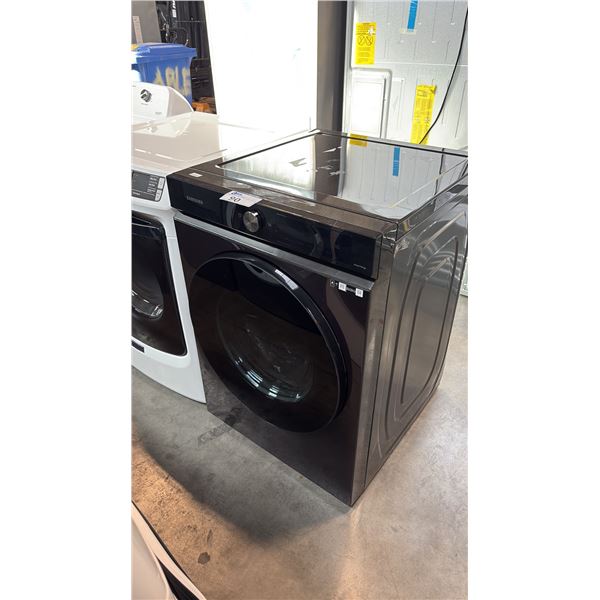 SAMSUNG DVE46BB6700V BRUSHED BLACK 7.5 CU FT STEAM SMART FRONT-LOAD DRYER 27"W X 31.31"D X 38.70"H