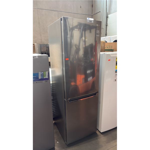 LG LBNC12231V 24 INCH 11.9 CU FT COUNTER DEPTH BOTTOM FREEZER REFRIGERATOR SILVER