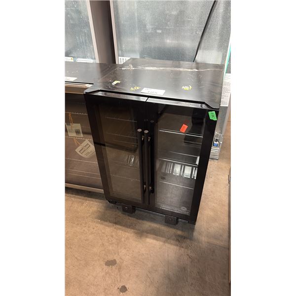 VINOTEMP BUTLER SERIES EL-BWC102-02 24 INCH 5.3 CU FT DUAL ZONE  WINE BEVERAGE COOLER BL