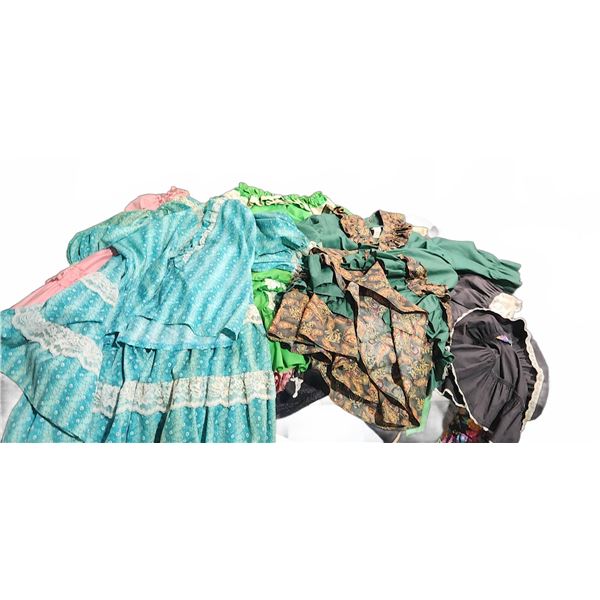 5 Women's Square Dance Dress Sets by Malco Modes, Pitchfork Brand, and Fashions by Bettye