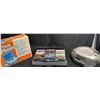 Image 1 : North Star Portable Phonographe, Philips CD/Cassette Player, Cassette Lot