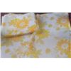 Image 9 : Pink Sears Bath Curtain, Dolphin Lamp, Assorted Household Items