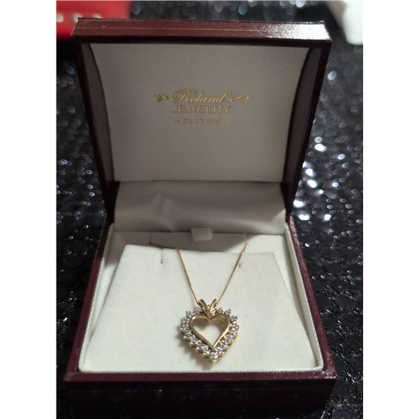 Roland's Jewelry 10K Gold Heart Pendant Necklace, 3g