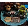 Image 2 : Shell Ship Lamp, Circus Land Book, Assorted Household Items