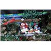 Image 3 : Christmas Decorations and Table Mats