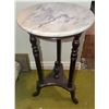 Image 1 : Marble Top Spindle Leg Side Table