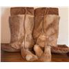 Image 5 : Rabbit Fur and Leather Moccasin Boots with Beaded Detail