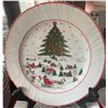 Image 3 : ARPO Romania Porcelain Christmas Dinnerware Set