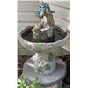 Image 1 : Concrete Bird Bath Fountain with Sculpted Birds and Leaf Accent