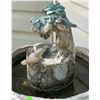 Image 2 : Concrete Bird Bath Fountain with Sculpted Birds and Leaf Accent