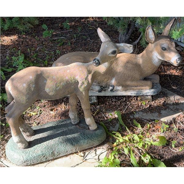 Stone Art Deer and Fawn Garden Statues