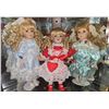 Image 1 : 3 Blonde Porcelain Dolls in Lace and Satin Dresses