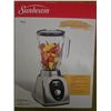 Image 4 : White-Westinghouse Belgian Waffle Maker and Sunbeam Blender