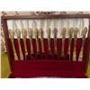 Image 3 : Hampton Silversmiths Gold-Toned Stainless Steel Flatware Set in Box