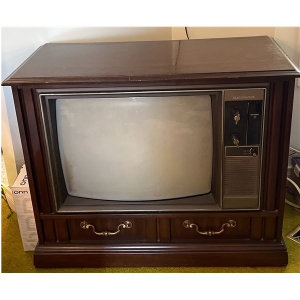 Electrohome Electrolocolor Console TV Cabinet 28x37x19