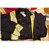 Image 6 : Men's Workwear Lot: Coveralls, Jeans, Jackets, Multiple Brands 38x30