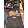 Image 3 : Lot Assorted Men's Clothing Including Sweaters and T-Shirts