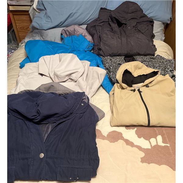7 Women's Hooded Jackets, Mixed Brands, XL-XXL