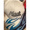 Image 7 : 24 Branded and Themed Baseball Caps