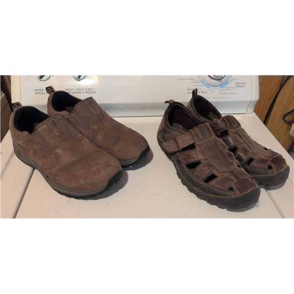 Two Pairs of Men's Size 9 Leather Shoes and Sandals