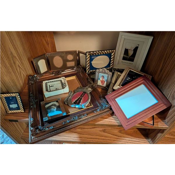 Decorative Photo Frames – Various Sizes and Materials