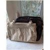 Image 7 : Lady's Handbag Collection—Genuine Leather and Mixed Materials