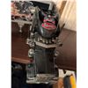 Image 5 : Franklin Mint 1:32 Scale Peterbilt Die-Cast Truck and Refrigerated Trailer