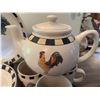 Image 2 : Gibson Everyday Rooster Ceramic Dinnerware Set