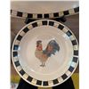 Image 4 : Gibson Everyday Rooster Ceramic Dinnerware Set