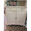 Image 3 : Meubles d'Aujourd'hui Martha Stewart Everyday White China Cabinet