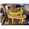 Image 5 : Fisher Price Vintage Little People Playsets with Accessories