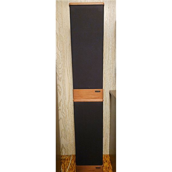 Two Advent Prodigy Tower Speakers